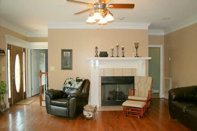 1325 Old Tva Rd, Columbia, TN 38401