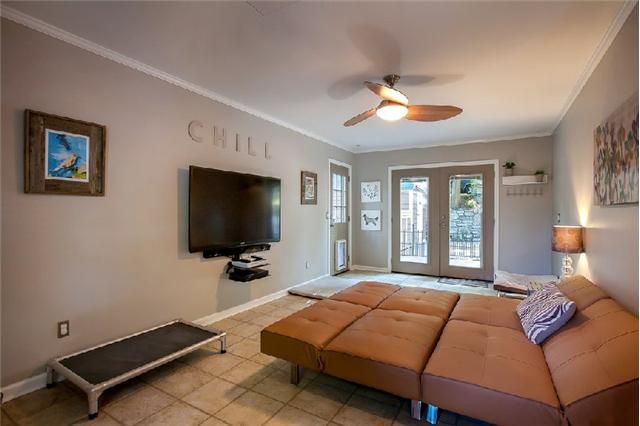 1105 Riverside Dr, Old Hickory, TN 37138