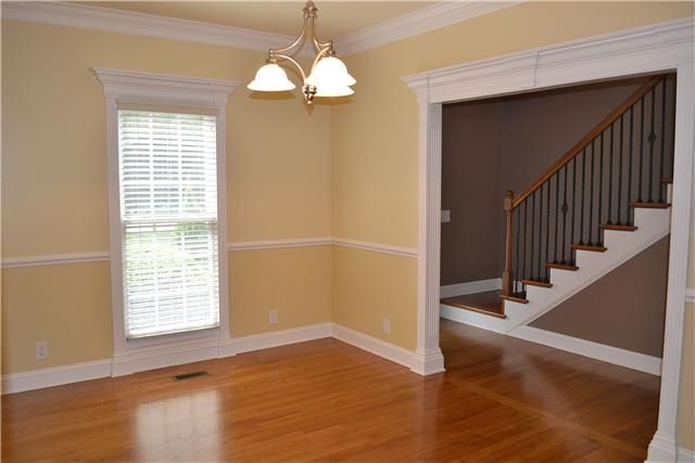 1987 Shell Rd, Hendersonville, TN 37075