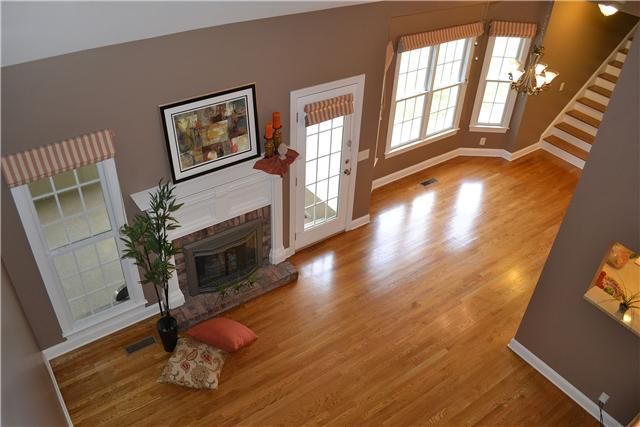 1987 Shell Rd, Hendersonville, TN 37075