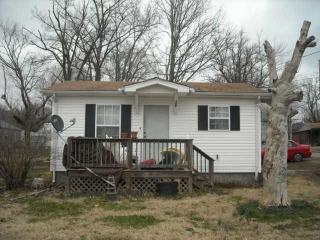 1822 Park St, Springfield, TN 37172