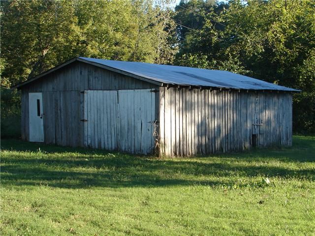 1502 Hershal Lyles Rd, Portland, TN 37148