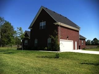 810 Blue Ridge Dr, Murfreesboro, TN 37129