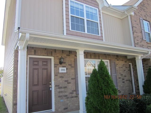 2005 Victory Gallop Ln, Murfreesboro, TN 37128