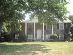 219 Savely Dr, Hendersonville, TN 37075