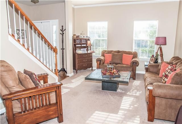 1607 Eagle Trace Dr, Mount Juliet, TN 37122