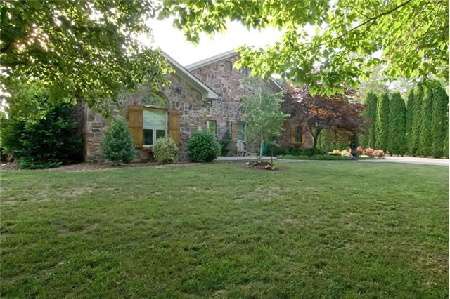 411 Dykeman Rd, Dickson, TN 37055