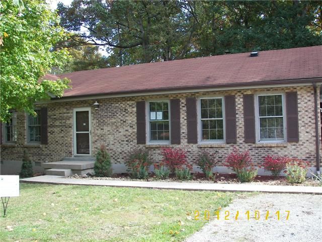 305 Kevin Dr, Dickson, TN 37055