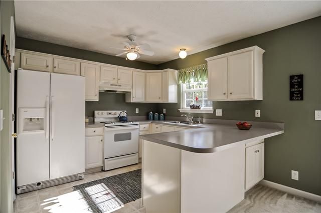3412 White Pine Dr, Nashville, TN 37214