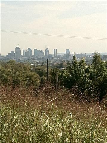 412 33rd Ave North, Nashville, TN 37209