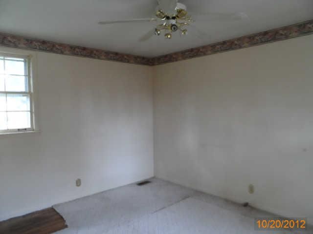 132 La Plaza Dr, Hendersonville, TN 37075