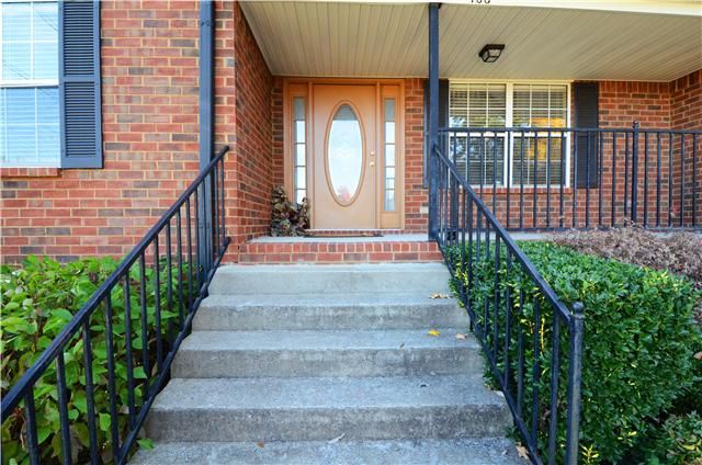 406 Mountain View Ct, Smyrna, TN 37167