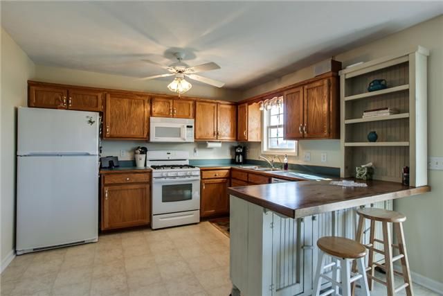 2711 Zakary Ct, Spring Hill, TN 37174