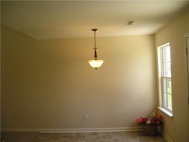 2009 Slayton Dr, Spring Hill, TN 37174