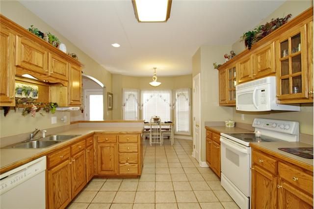 1006 Nuway Dr, Pleasant View, TN 37146