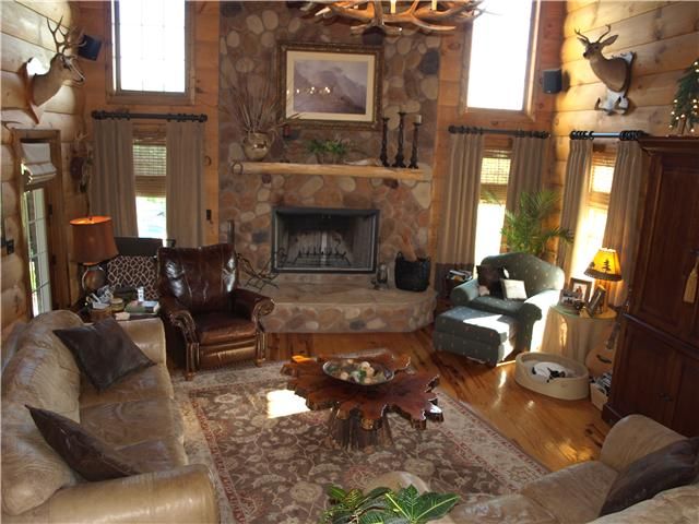 2003 Shoreline Dr, Mount Juliet, TN 37122