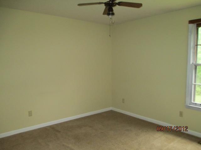229 Brookhollow Dr, Old Hickory, TN 37138