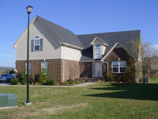 1302 Davy Crockett Dr, Murfreesboro, TN 37129
