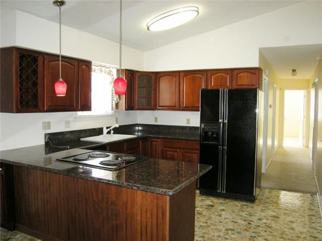 4124 Cavalier Dr, Murfreesboro, TN 37129