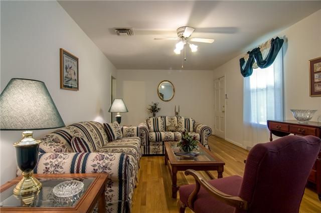500 Richmar Dr, Nashville, TN 37211