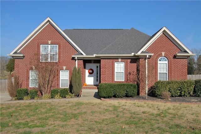 2014 Noahs Ark Cir, Lebanon, TN 37087