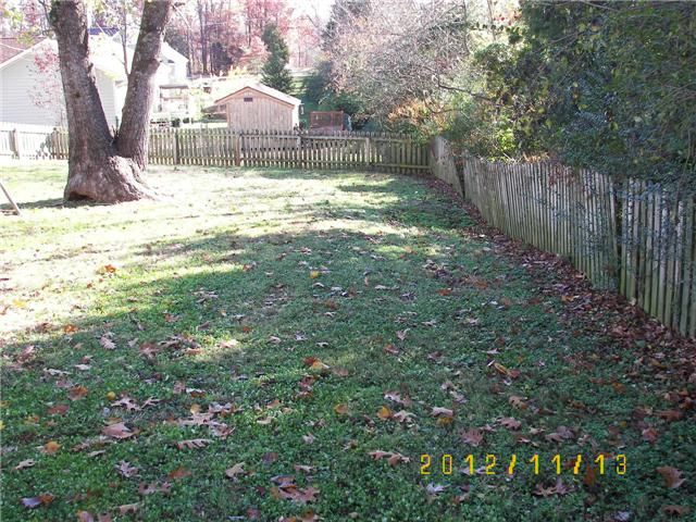 120 Saddle Creek Cir, Dickson, TN 37055
