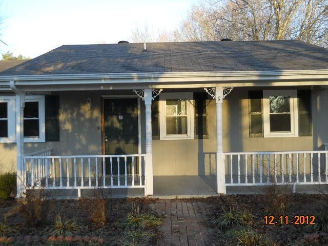 1030 Hidebound Rd, Burns, TN 37029