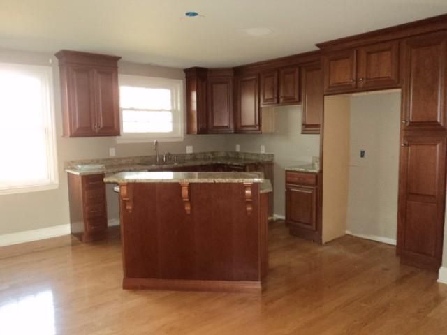 6820 Kelly Willis Rd, Greenbrier, TN 37073
