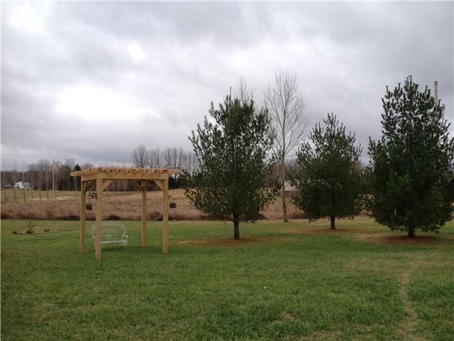 6162 S Lamont Rd, Springfield, TN 37172