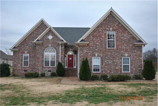 611 Lee Rd, Lebanon, TN 37087