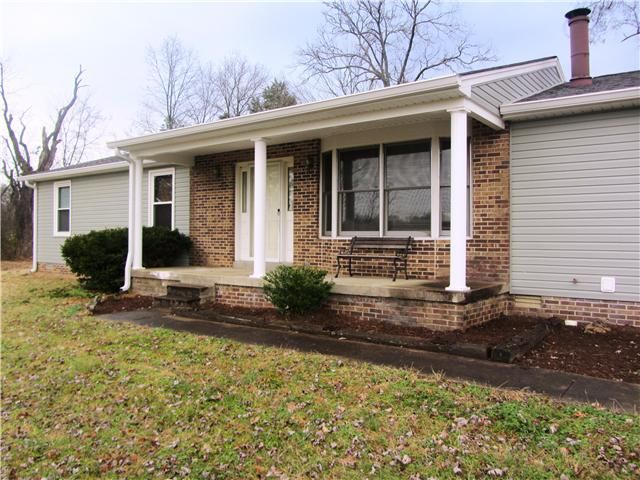 2401 Cairo Bend Rd, Lebanon, TN 37087