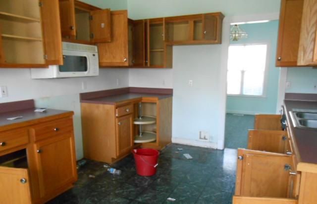 104 Montgomery Bell Dr, Burns, TN 37029
