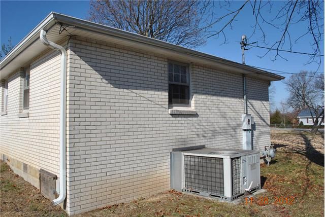 114 Marilyn Dr, Dickson, TN 37055