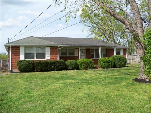 1915 Upland Dr, Nashville, TN 37216