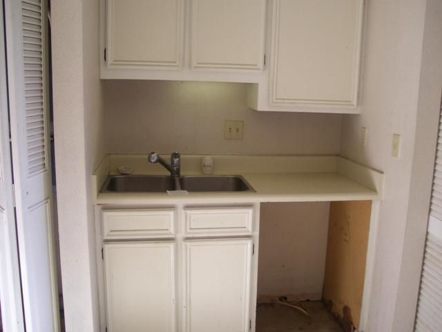 1301 Neelys Bend Rd # 018 #1, Madison, TN 37115
