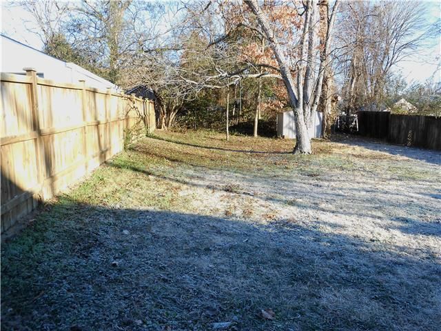 993 Gwynn Dr, Nashville, TN 37216
