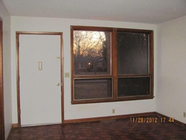 1918 Susan Dr, Murfreesboro, TN 37129