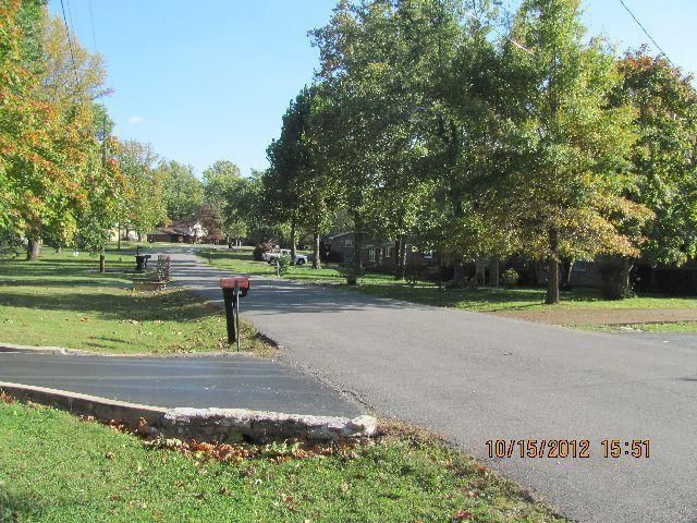 1918 Susan Dr, Murfreesboro, TN 37129