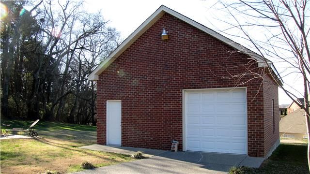 2165 Saundersville Ferry Rd, Mount Juliet, TN 37122