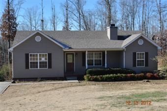 3023 Bowker Rd, Charlotte, TN 37036