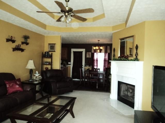 1016 Glennie Lee Dr, Springfield, TN 37172