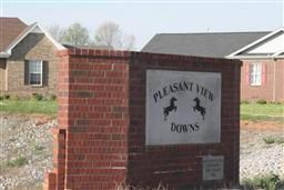 32 Preakness Cir, Pleasant View, TN 37146
