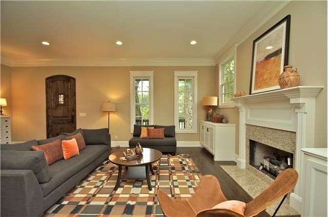 1609 Glen Echo, Nashville, TN 37215