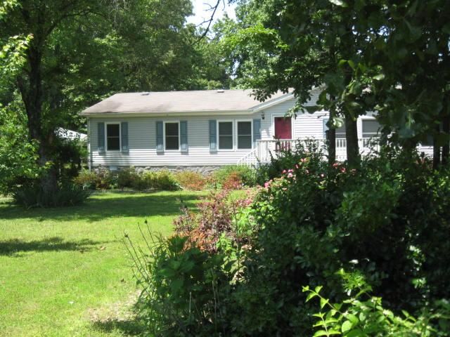 2405 Sylvia Rd, Dickson, TN 37055