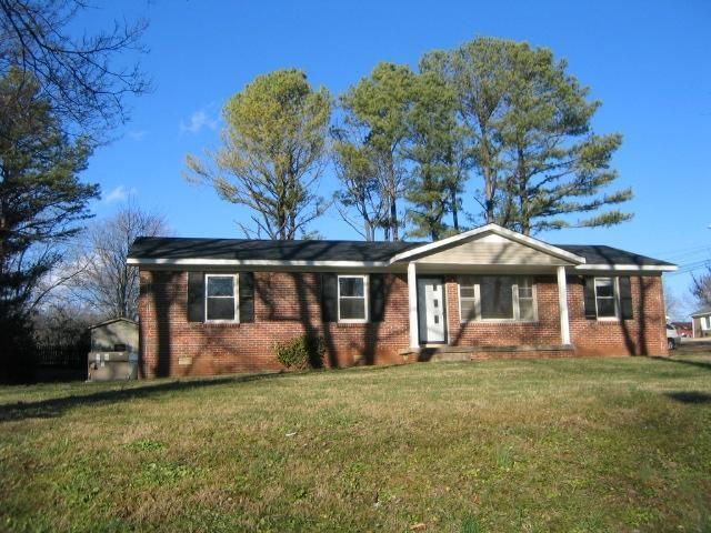 1956 Williamsport Pike, Columbia, TN 38401