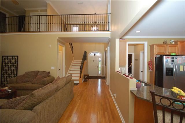 3032 Liverpool Dr, Thompsons Station, TN 37179