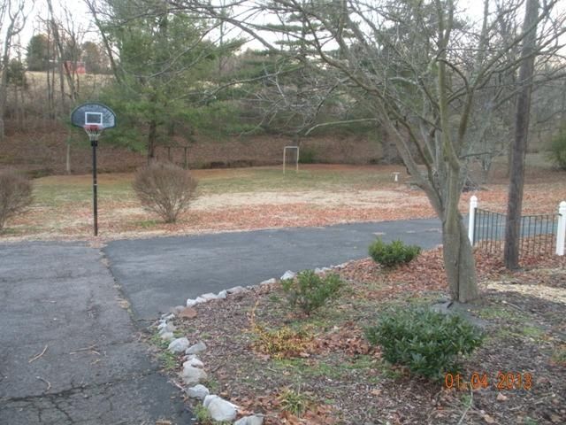 609 Main St, Greenbrier, TN 37073