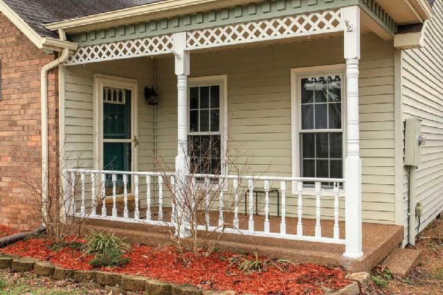 5820 Labrador Ln, Antioch, TN 37013