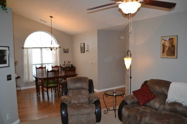 5930 Colchester Dr, Hermitage, TN 37076
