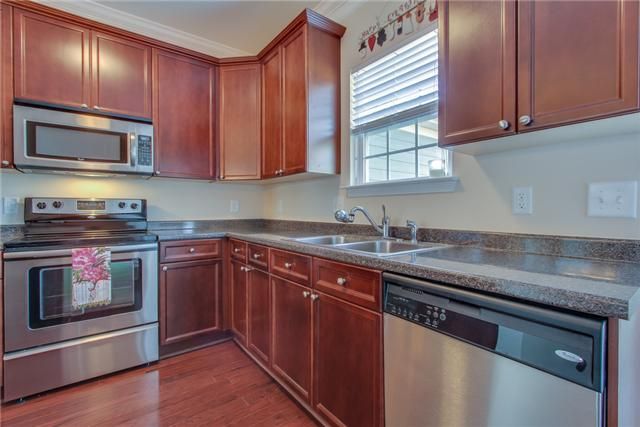 2668 Avery Park Dr, Nashville, TN 37211